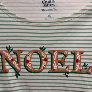 Croft & Barrow Green and White Noel Tee